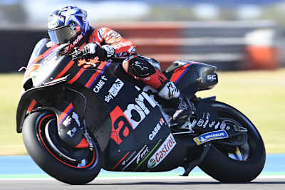 Maverick Viñales: Auch eine Berührung mit Bagnaia am Rennende konnte ihn nicht aufhalten