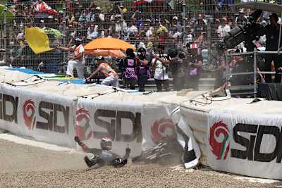 Im Jerez-Rennen stürzte Darryn Binder