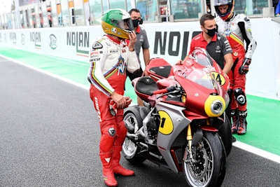 Giacomo Agostini vor der besonderen Spritztour 