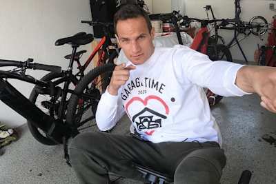 Alex Hofmann feiert seinen 40. Geburtstag in Bochum