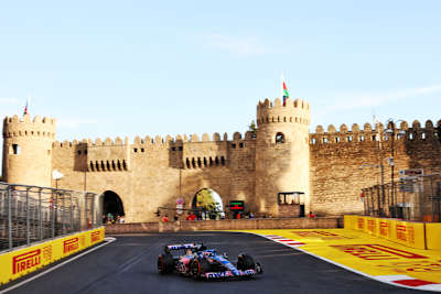 Fernando Alonso und Esteban Ocon