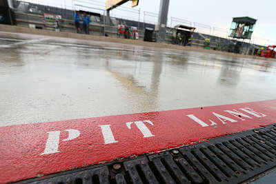 Donnerstagmorgen war’s im MotorLand Aragon nass