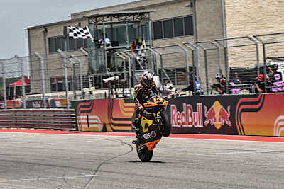 Freude nach dem ersten Moto2-Erfolg