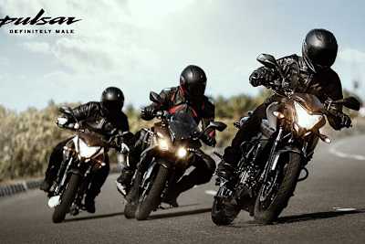 Definetely male: In Indien dürfen Motorradfahrer noch echte Kerle sein