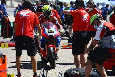 Leon Haslam muss von Startplatz 10 losfahren