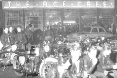 Treffpunkt der britischen Rocker: Das Ace Cafe an Londons North Circular Road