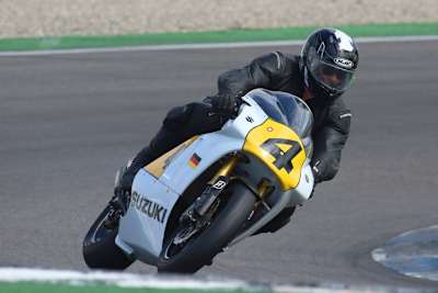 Der Yamaha-Cup Sieger von 1987 Bernd Herrmann (Suzuki RG 500 ccm) wurde zweimal Zweiter in der GP500-Kategorie