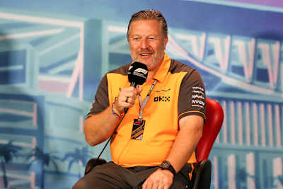Racing Point-Teamchef Otmar Szafnauer, McLaren-CEO Zak Brown und Renault-Teamchef Cyril Abiteboul