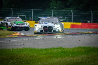 Der BMW M4 GT3 auf der Strecke von Spa-Francorchamps