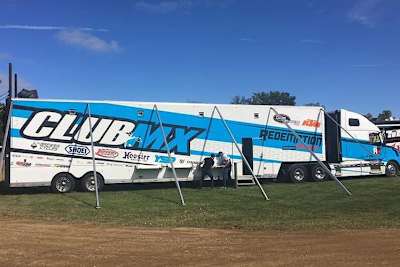 Der Truck des Teams Club MX