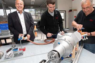 Oliver Blamberg (li.) von Compact Dyamics