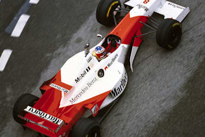 Michael Schumacher im McLaren-Mercedes? Nein, David Coulthard 1996 mit Schumi-Helm in Monaco