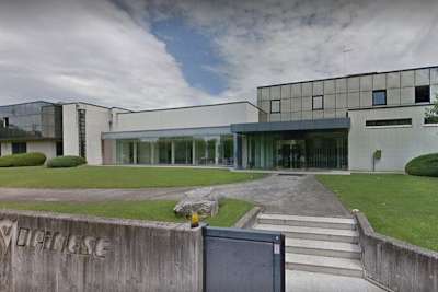 Smart Jacket von Dainese: Kaum zu sehen, dass über der Lederjacke eine Aurbagwese getragen wird