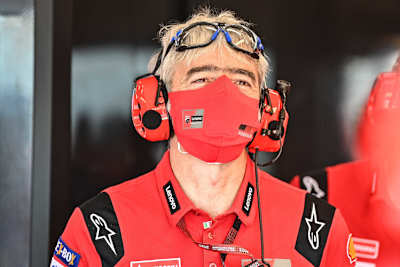 Gigi Dall’Igna gibt in der Ducati-Box den Takt vor