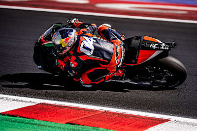 Andrea Dovizioso auf der Aprilia in Misano  