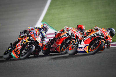 In der Anfangsphase: Marc Márquez dicht hinter dem Führenden Pol Espargaró