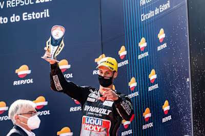 Lukas Tulovic auf dem Podium