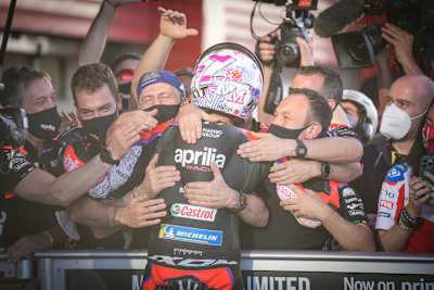 Eine Sternstunde für Aprilia Racing