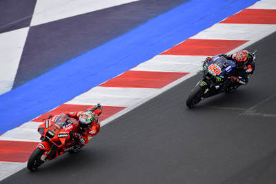 Pecco Bagnaia vor Fabio Quartararo: In der MotoGP-Tabelle ist es umgekehrt