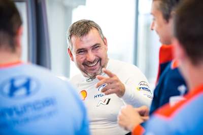 Daniel Elena, der Beifahrer von Sébastien Loeb