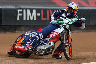 Emil Sayfutdinov verwendet ein Neckbrace von Ortema