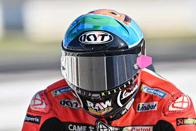 Aleix Espargaró mit seinem Luca-Helm