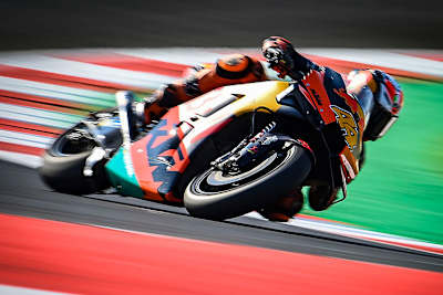 Pol Espargaró auf der Red Bull-KTM