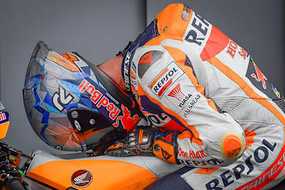 Pol Espargaró nach der Pole-Position