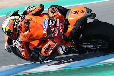 Raúl Fernández auf der KTM RC16 in Jerez