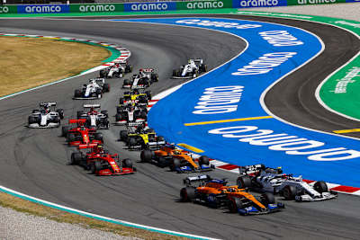 Mittelfeldstürmer: Charles Leclerc und Sebastian Vettel haben im Spitzenkampf derzeit nichts zu melden