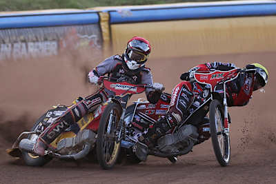 Lukas Fienhage (li.) gegen Michael Härtel