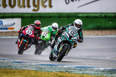 Toni Fnsterbusch frisch geduscht