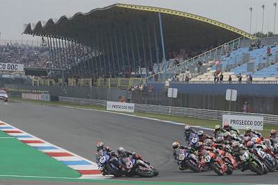 Alptraum für Yamaha: Gerloff räumte in Assen Razgatlioglu ab