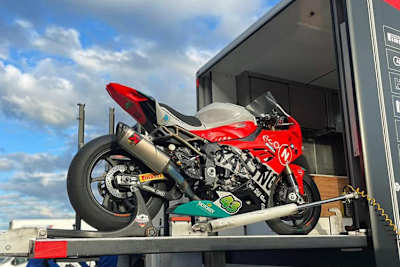 Einpacken für die Fahrt nach Most