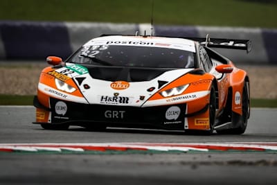 Einer der Lamborghini Huracán GT3 Evo aus dem ADAC GT Masters