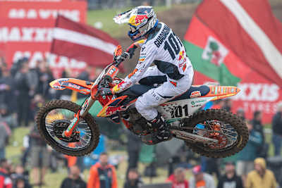 Mattia Guadagnini gewann den ersten Lauf in Loket