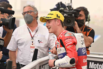 Pole-Setter Izan Guevara