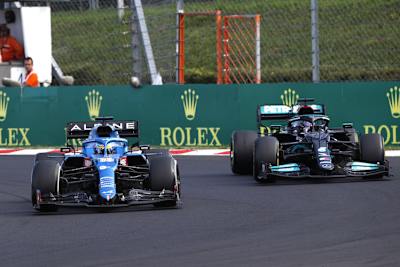 Fernando Alonso gegen Lewis Hamilton