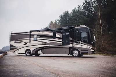 Eines der Motorhomes von Paul Sannen