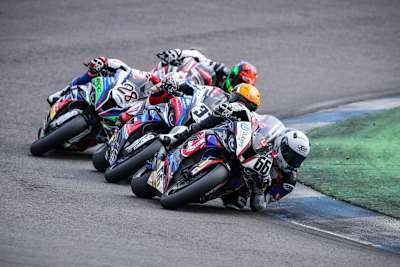 Da war sie noch zu viert vorne