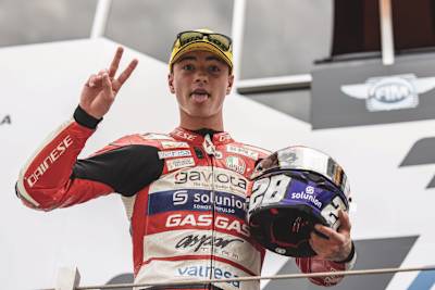 Izan Guevara nach dem Hitzerennen: Verschwitzt, aber glücklich