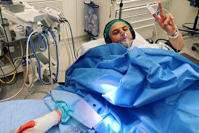 Frisch operiert: Henry Jacobi