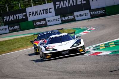 Der KTM X-Bow GT2 von Hans Joachim Stuck auf der Strecke in Monza
