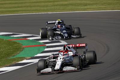 Kimi Räikkönen und Pierre Gasly (hier in Silverstone)