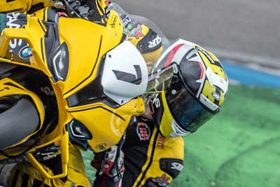 Für Krzemien bleibt es in der EWC bei der Farbe gelb