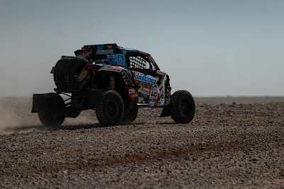Joan Lascorz mit seinem Dakar-Buggy