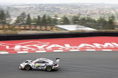Ein Porsche 911 GT3 R in Kyalami