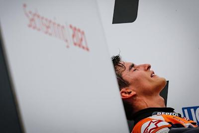 Erleichterung: Marc Márquez nach dem Sieg beim deutschen WM-Lauf