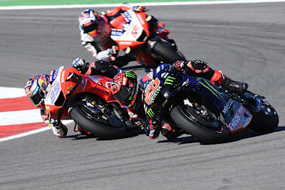 Heftige Fights: Jorge Martin (89) gegen Quartararo und Zarco (5)