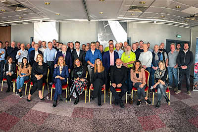 In Monaco trafen sich die Vertreter der Organisatoren mit dem Serienvermarkter und Vertretern des Weltverbandes FIM